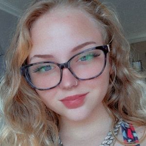 Meet your Posher, Lacey